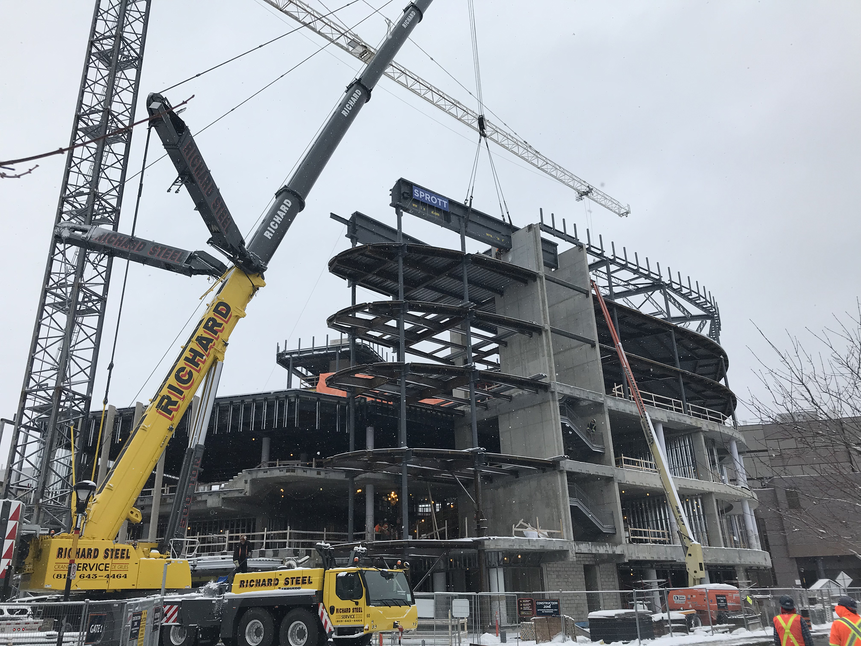 The mega beam in place at the top of the nicol building