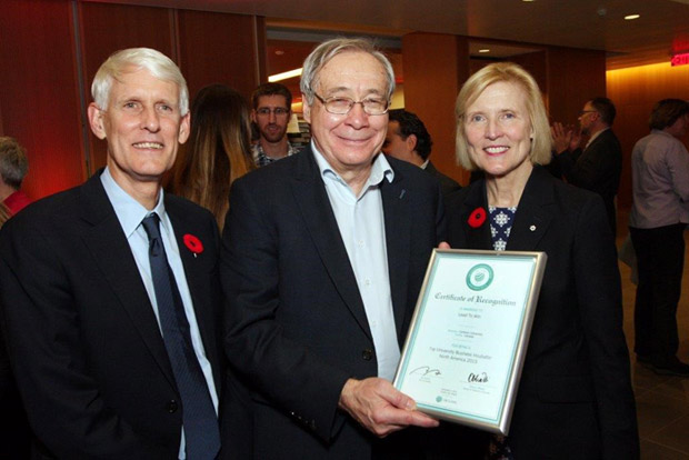 Dean Jerry Tomberlin, Dr. Tony Bailetti and Carleton President Roseann O'Reilly Runte.