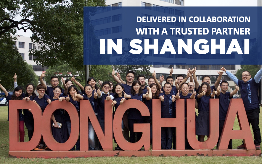 MBA shanghai students in front of DongHua sign. Text box says "Delivered in collaboration with a trusted partner in Shanghai"